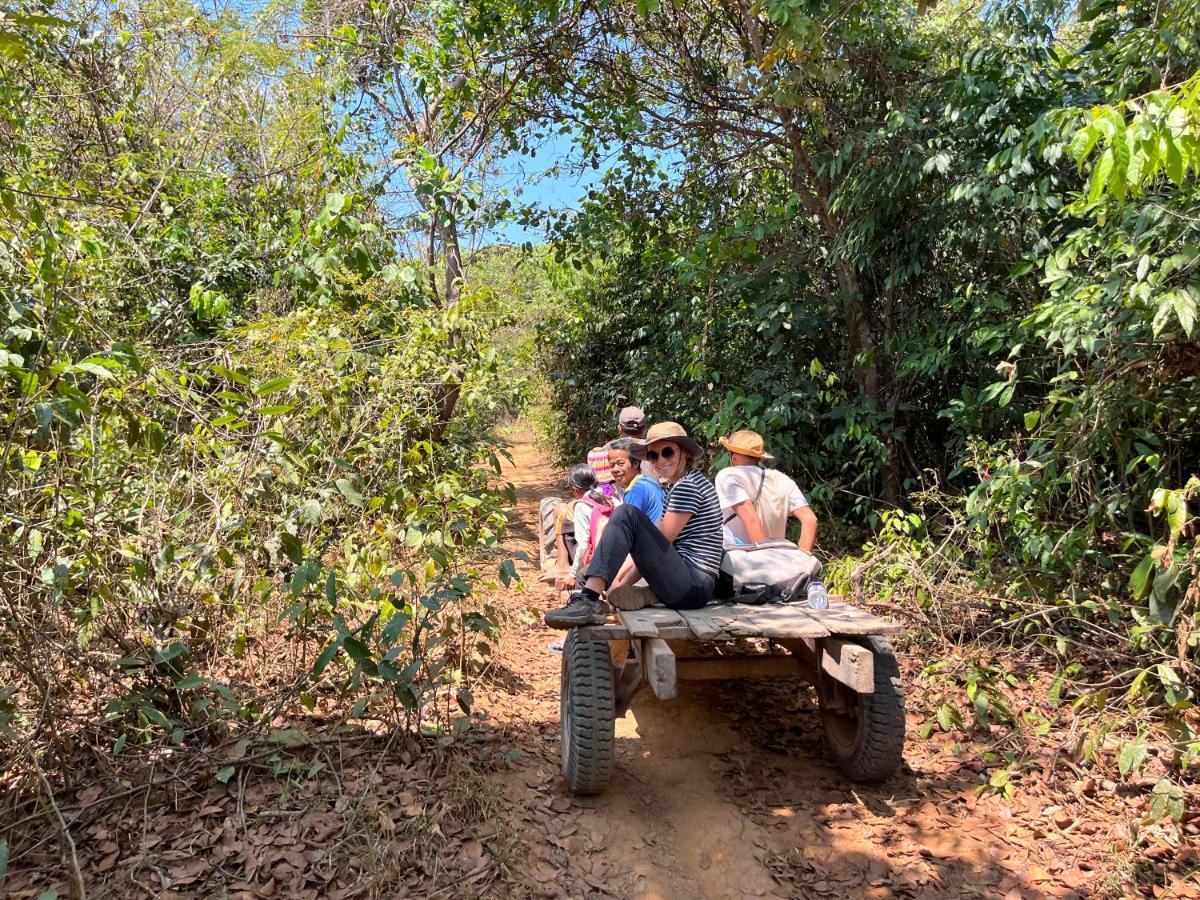 Happy Homestay Banlung & Trekking Экстерьер фото
