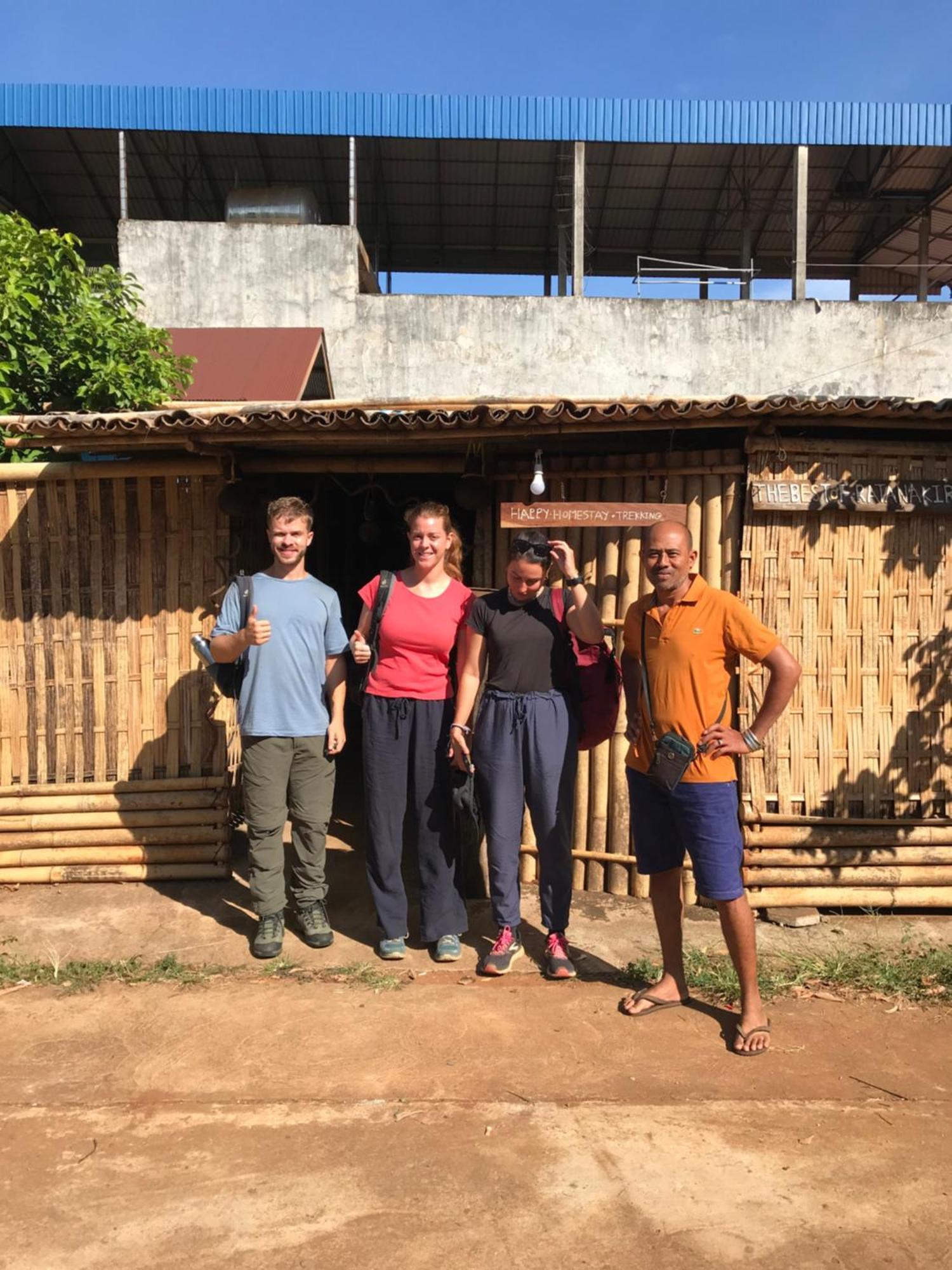 Happy Homestay Banlung & Trekking Экстерьер фото