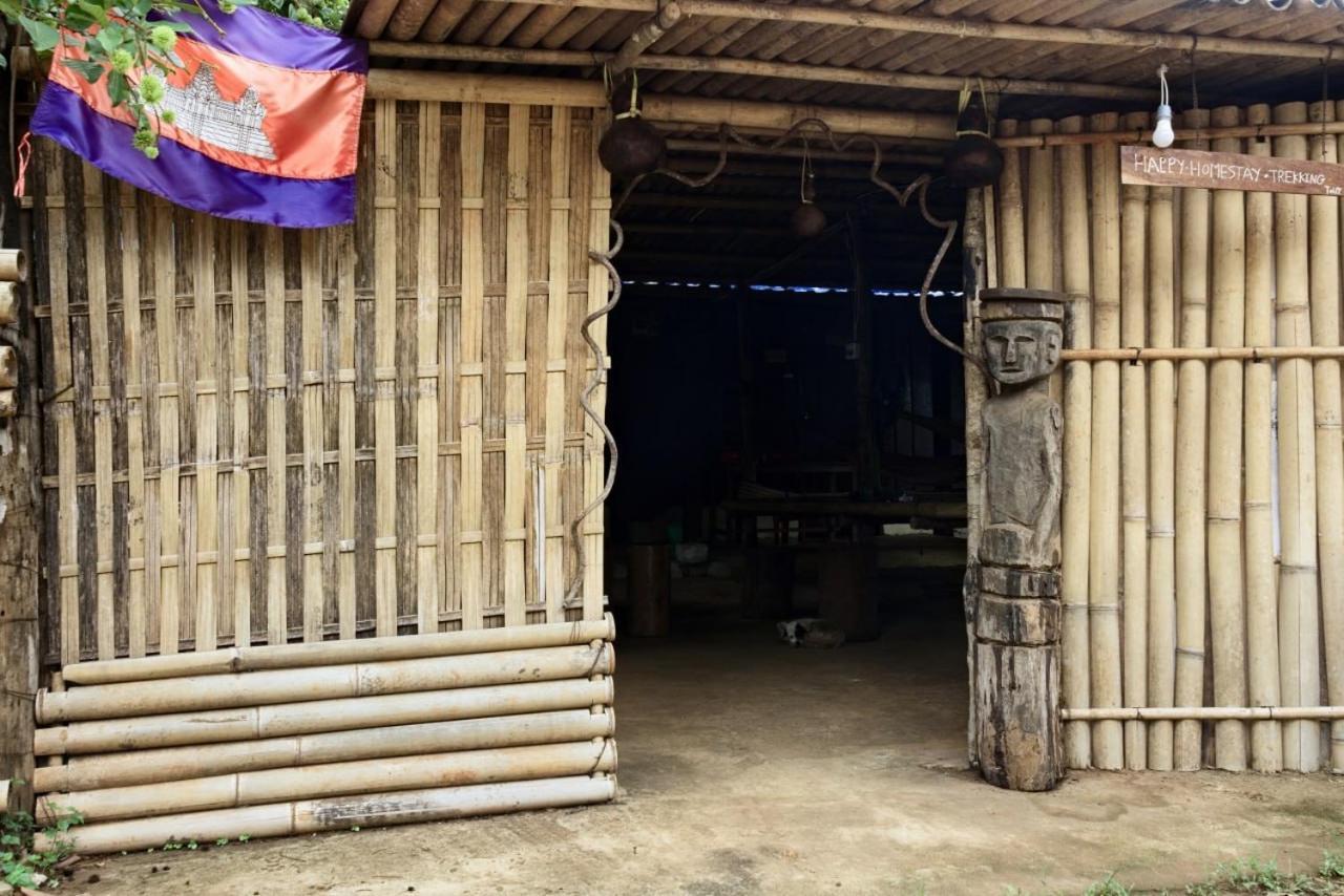 Happy Homestay Banlung & Trekking Экстерьер фото
